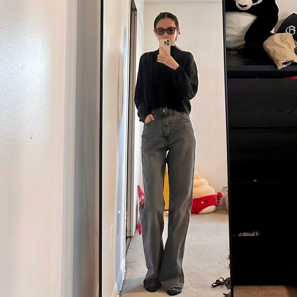 Zara Women's Full length straight Jeans in Washed Charcoal